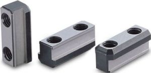 T05 сухари пазовые Т-гайки М8 комплект из 3 штук тип 1 для кулачков токарного патрона 5" Kitagawa B-205 и других